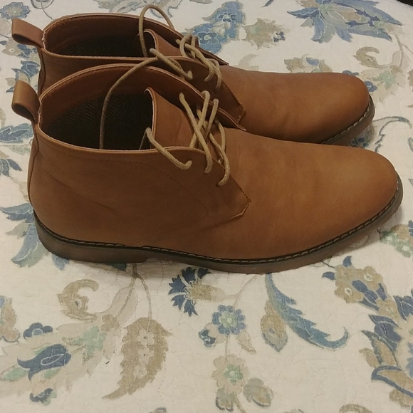 Tan High Top Boots - Picture 4 of 9